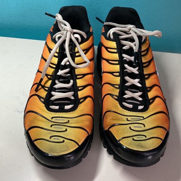 Nike Air Max Plus “Tiger” Orange Sneakers 852630-040 US Mens Size 8 / 41 EU main image 10